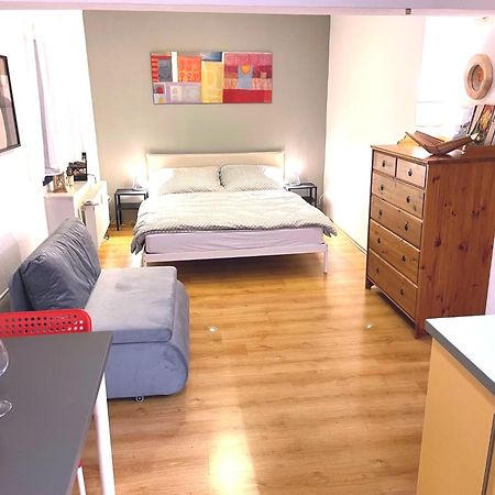 Appartement Charming Studio In The Old Town à Bratislava Extérieur photo